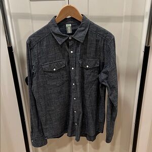 Stio Men's Ashton Chambray Button Down Shirt